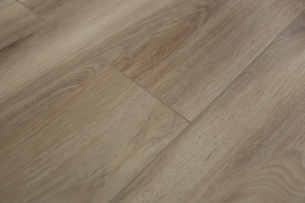 Замковая ПВХ плитка "Art Tile" Клён Фог (1220*152*5 мм) — купить в Северодвинске