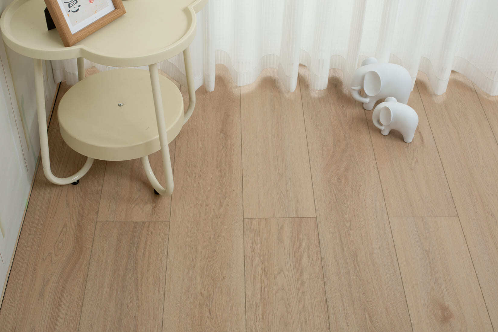 Плитка SPC "OneFloor" 9032 (1220*184*4 мм) — купить в Северодвинске