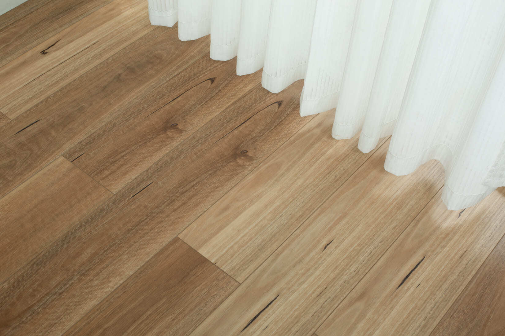 Плитка SPC "OneFloor" 9028 (1220*184*4 мм) — купить в Северодвинске