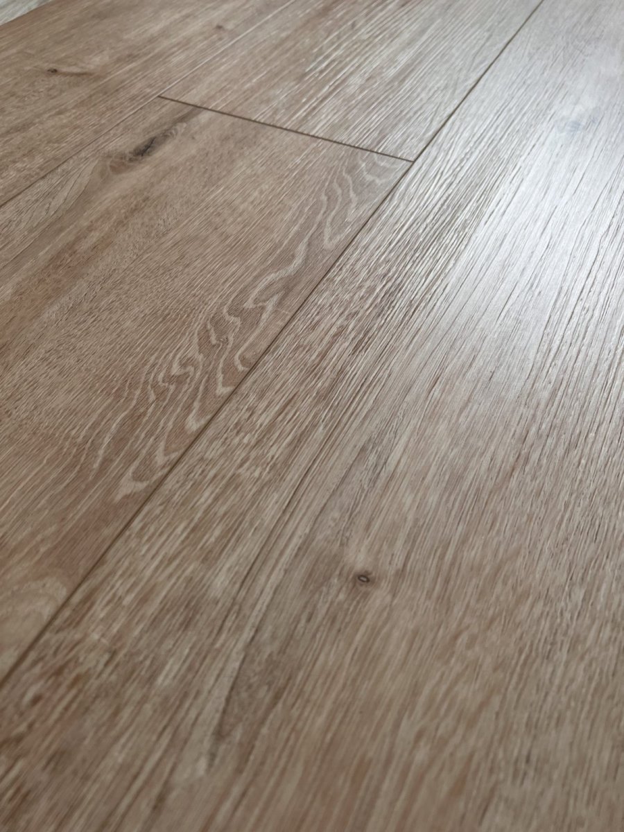 SPC ламинат "OneFloor" ЕСО 5062 (4V фаска) (1220*184*4 мм) — купить в Северодвинске