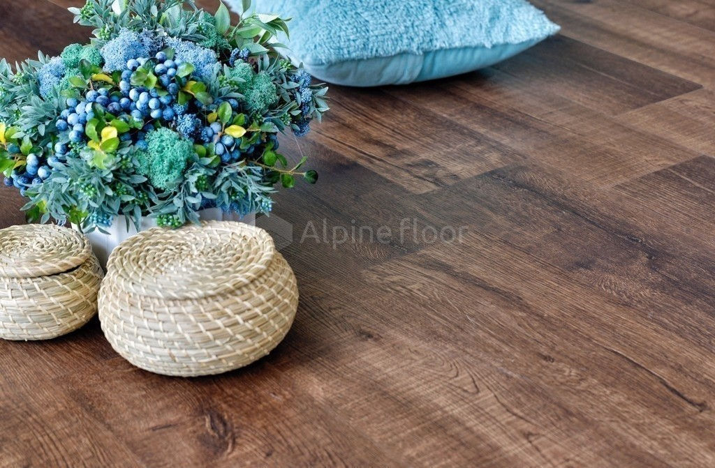 Замковая ПВХ плитка "Alpine Floor" Дуб Мокка Синхронное тиснение  (1220*183*6мм) — купить в Северодвинске