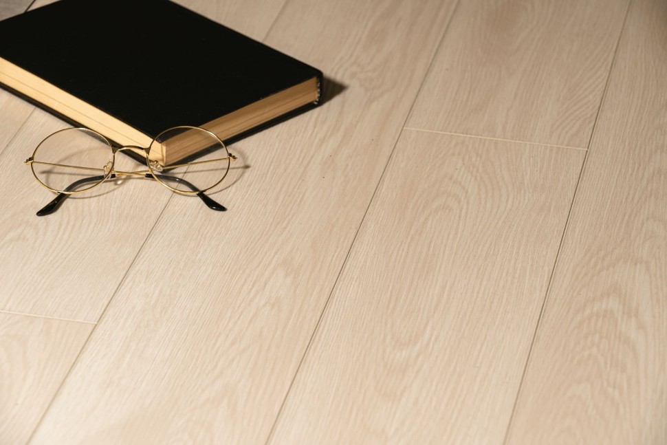 Виниловый ламинат "Bonkeel" Style Дуб Фокси (1200*125*4 мм) — купить в Северодвинске