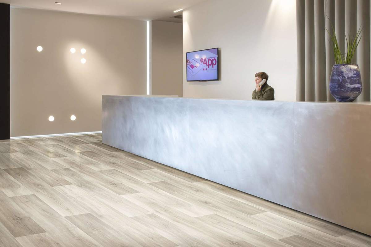 Замковая ПВХ плитка "Berry Alloc" Pureclick 55 LIME OAK 139S (204*1326*5 мм) — купить в Северодвинске