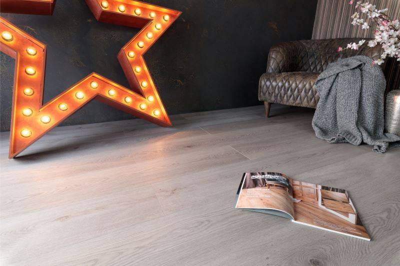 Замковая ПВХ плитка "Aquafloor" AF8022XXL (1800*228*8 мм) — купить в Северодвинске