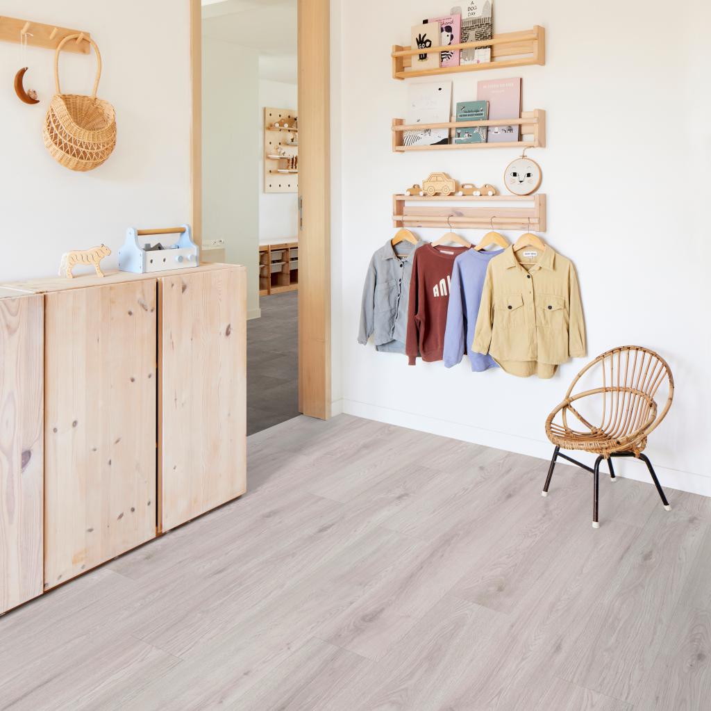 SPC ламинат "Adelar" Eterna Easy 05221 Chapman Oak (1220*181*5 мм) — купить в Северодвинске