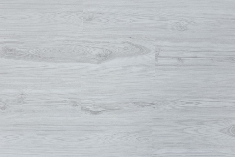 Кварцвиниловая плитка "Art Tile" Ясень Норд (900*150*3,5 мм) — купить в Северодвинске