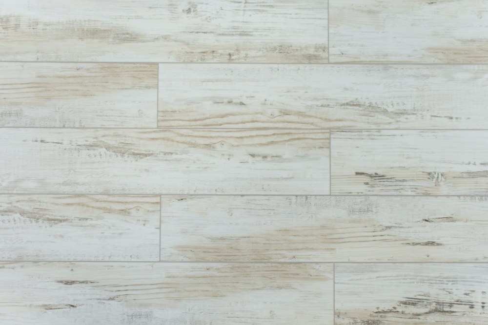 Замковая ПВХ плитка "Art Tile" Берёза Прованс (1220*152*5 мм) — купить в Северодвинске