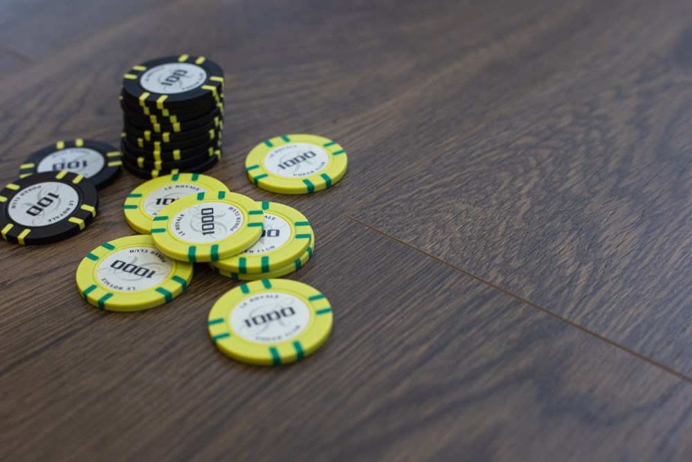 Плитка каменно-полимерная "Art Tile" Ясень Карамельный (1220*199*9 мм) — купить в Северодвинске