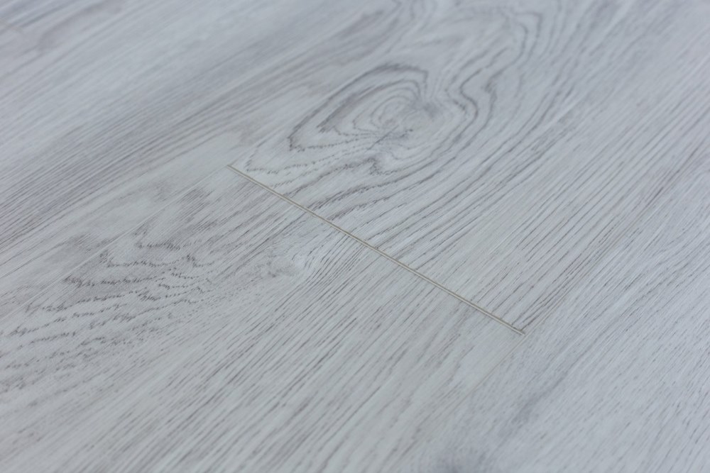 Замковая ПВХ плитка "Art Tile" Ясень Эдмонтон (1220*152*5 мм) — купить в Северодвинске