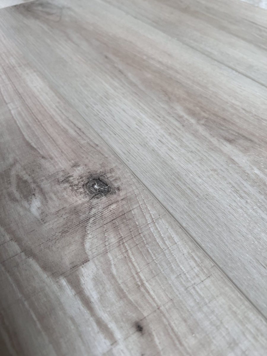 SPC ламинат "OneFloor" ЕСО 5021 (4V фаска) (1220*184*4 мм) — купить в Северодвинске