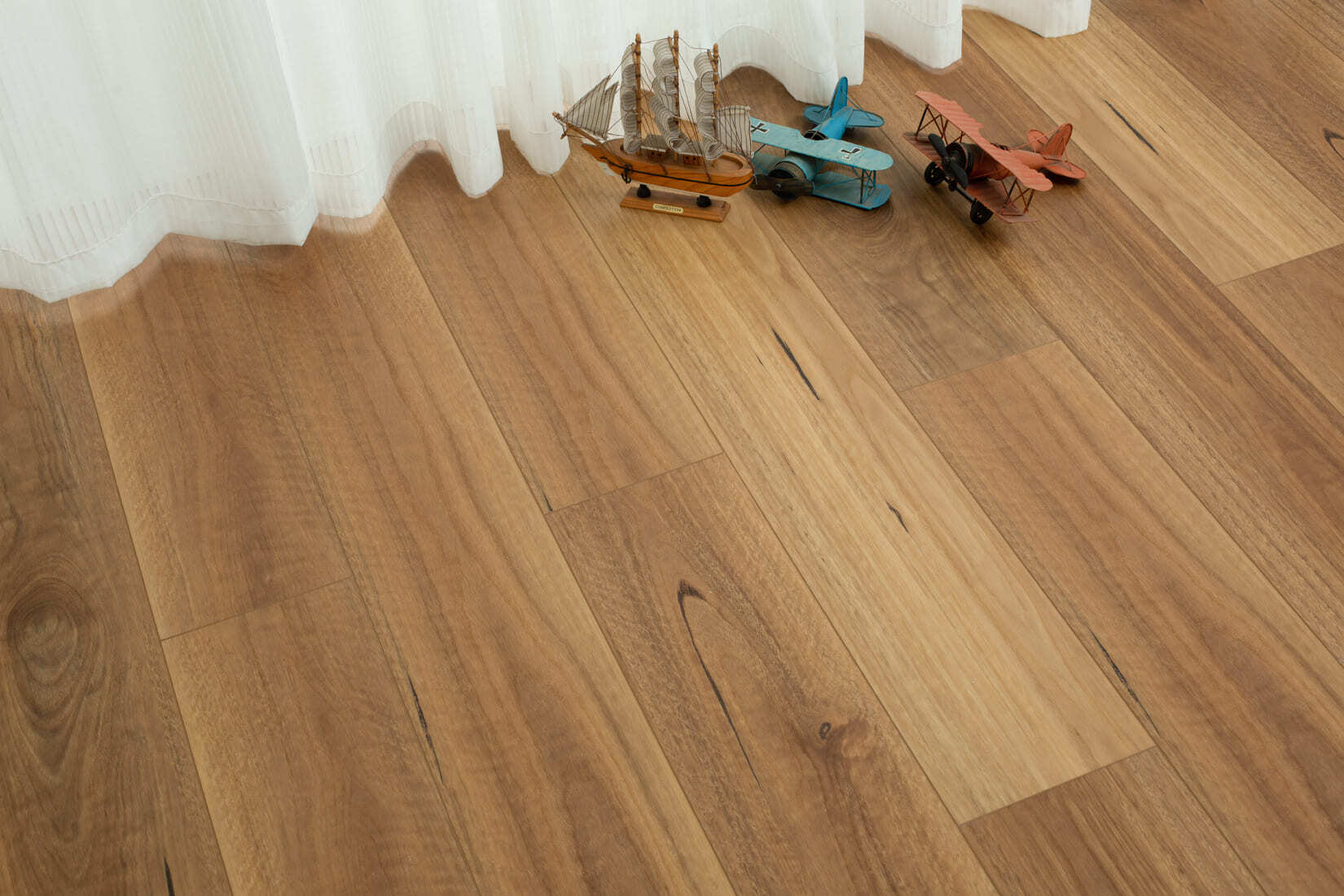 Плитка SPC "OneFloor" 9023 (1220*184*4 мм) — купить в Северодвинске