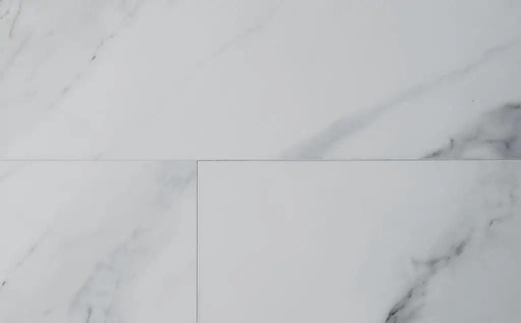 Виниловые полы "FirmFit" Tiles Мрамор Калакатта XT-4000 (600*300*5 мм) — купить в Северодвинске