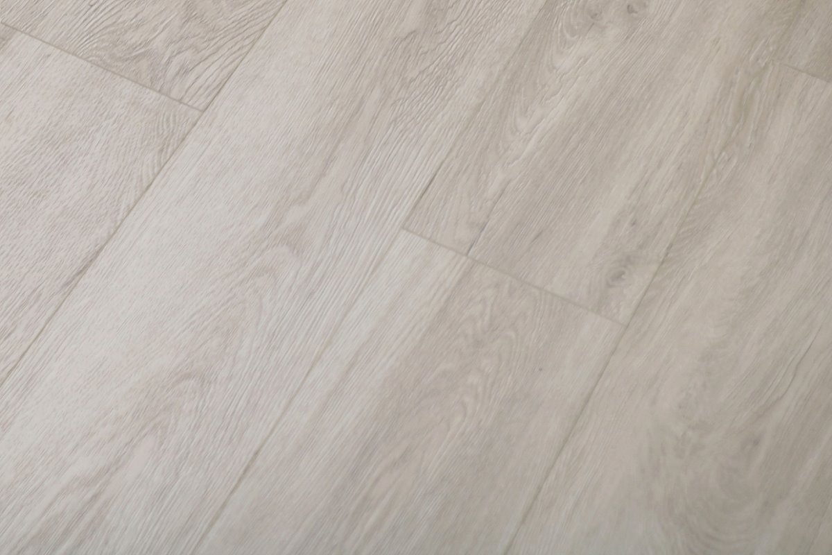 SPC ламинат "Profield" Дуб Кьявари (1220*184*4 мм) — купить в Северодвинске