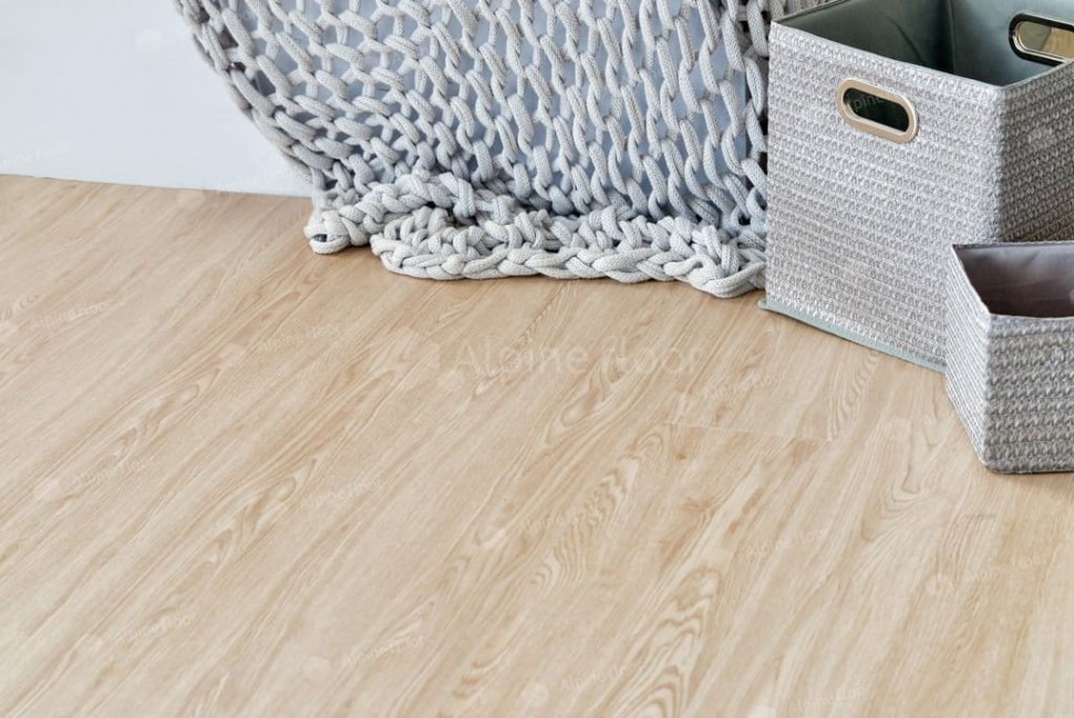 Виниловый ламинат "Alpine Floor" Classic Light MC Ясень Макао (1220*183*3,5 мм) — купить в Северодвинске